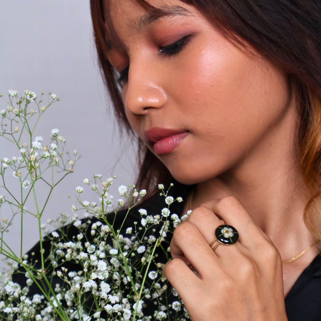 Plum Blossom ring (18k Gold plated)